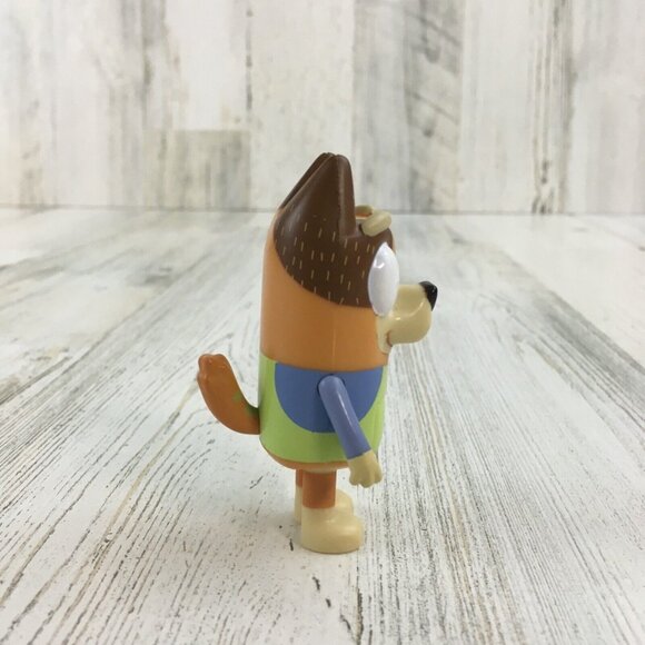 Bluey CHILLI Heeler Mom Figure in Swim Suit Swimsuit Pool Family Beach Day NEW - Picture 2 of 7